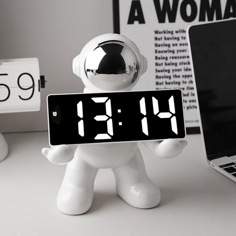 Digi Dude - Astronaut Digital Table Clock